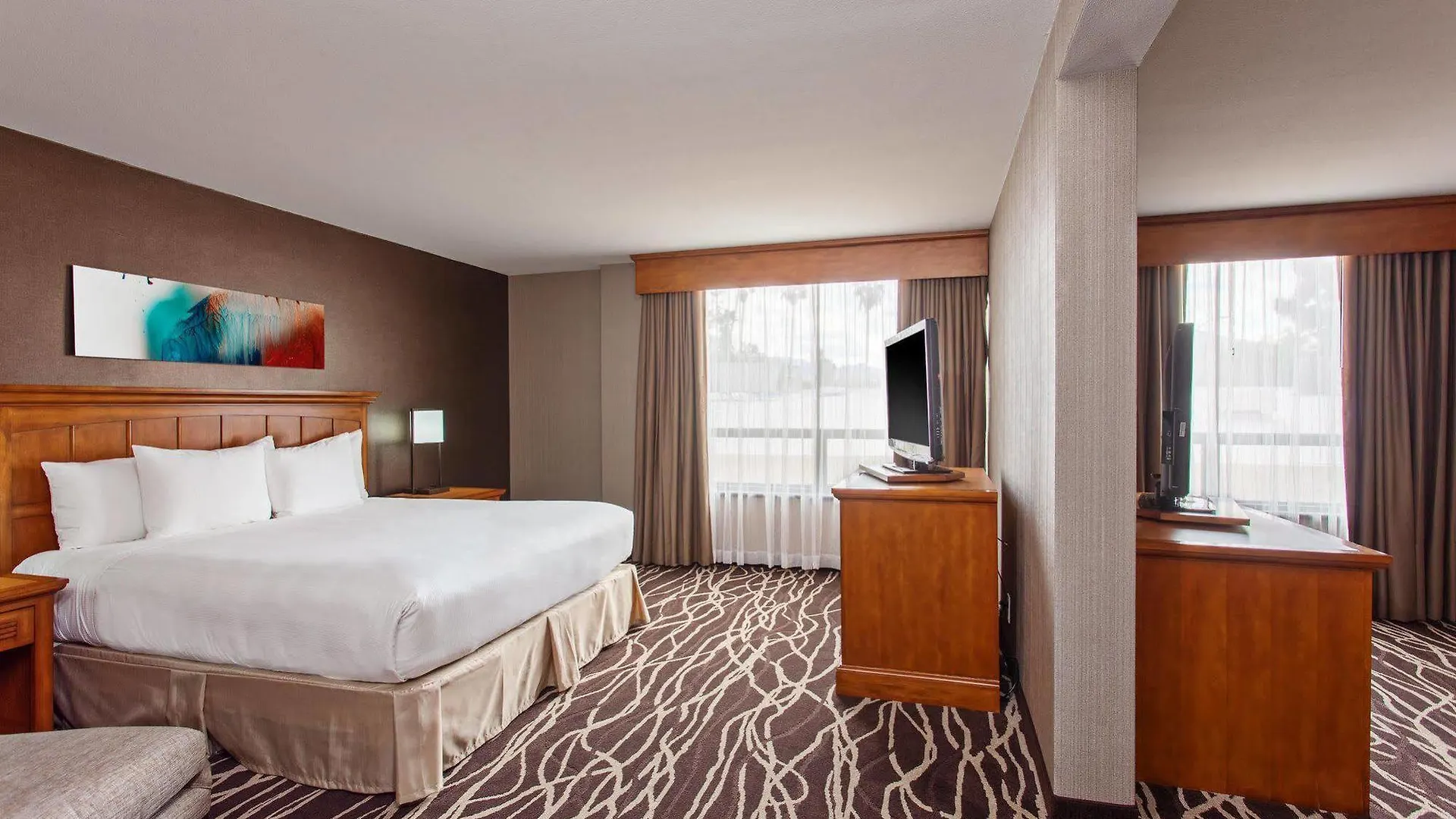 Doubletree By Hilton San Bernardino Hotel